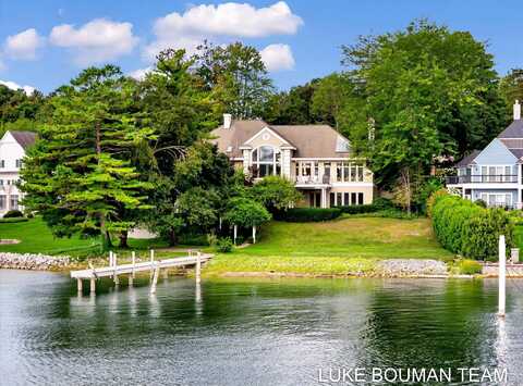 15919 Orchard Point Drive, Spring Lake, MI 49456