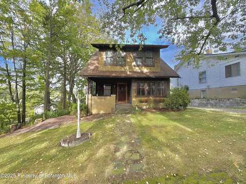 113 Claremont Avenue, Clarks Summit, PA 18411