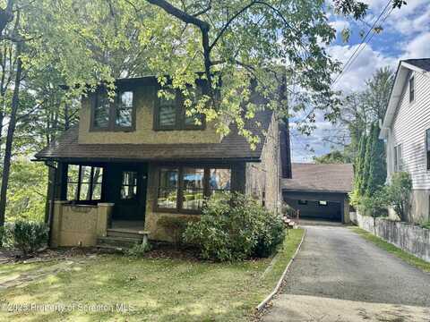 113 Claremont Avenue, Clarks Summit, PA 18411