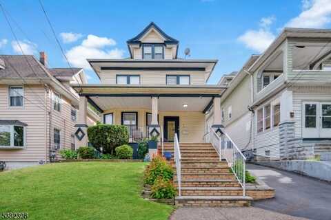 95 Madison Ave, Clifton, NJ 07011