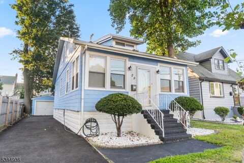 29 Ligham St, Belleville, NJ 07109