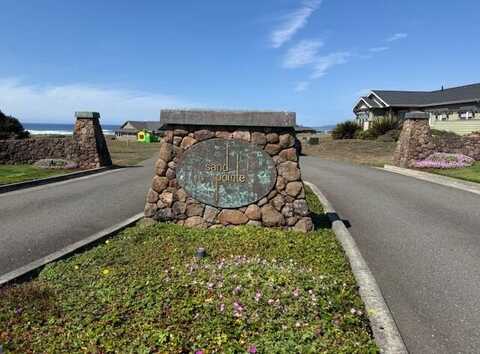 3002 Sand Pointe Drive, McKinleyville, CA 95519