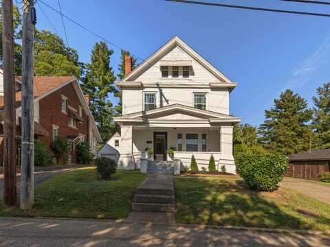 1716 Crestmont Drive, Huntington, WV 25701