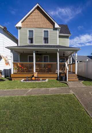 158 W 1st, Kenova, WV 25530