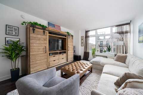 1450 WASHINGTON ST, Hoboken, NJ 07030