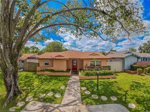 4611 Granada Boulevard, Sebring, FL 33872