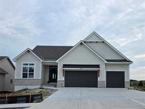 22004 W 114th Court, Olathe, KS 66061
