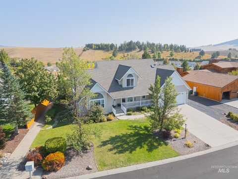 670 Panorama, Moscow, ID 83843