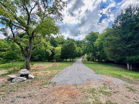 3643 Bryan Rd, Kodak, TN 37764