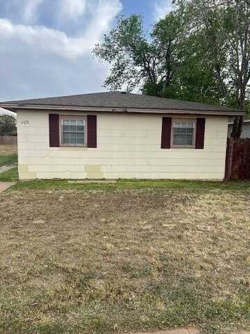 1109 45th Street, Lubbock, TX 79412