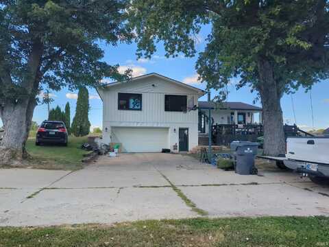 402 North Street, Lewisville, IN 47352