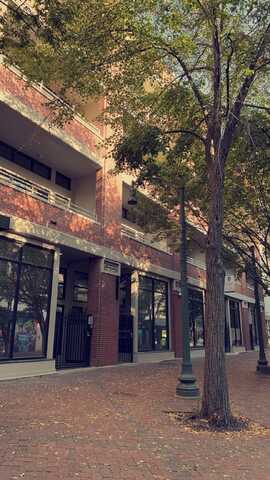 95 S MAIN, Memphis, TN 38103