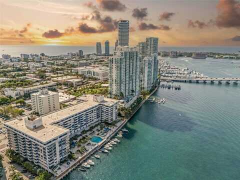 800 West Ave, Miami Beach, FL 33139