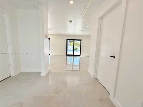 3322 Coolidge St, Hollywood, FL 33021