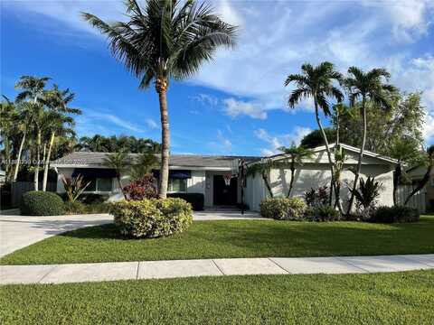 10540 SW 96th St, Miami, FL 33176