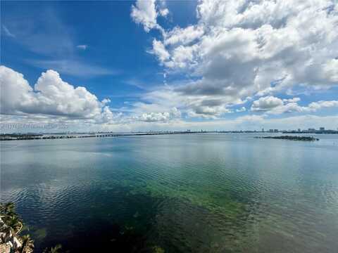 700 NE 24th St, Miami, FL 33137