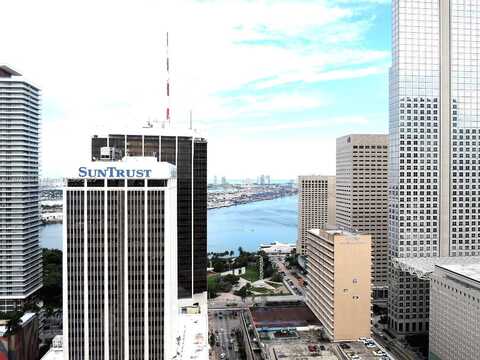 151 SE 1st St, Miami, FL 33131