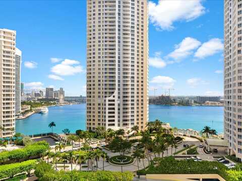 540 Brickell Key Dr, Miami, FL 33131