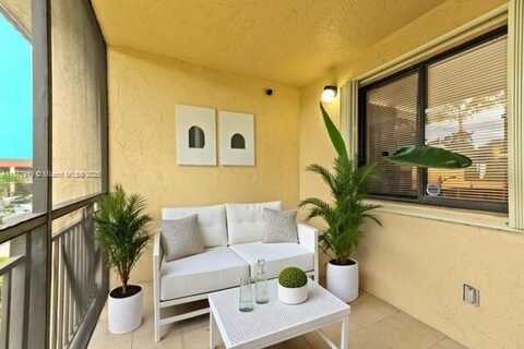 398 Lakeview Dr, Weston, FL 33326