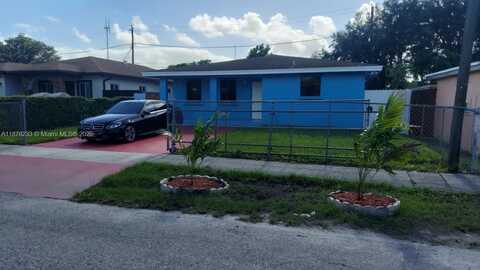 5738 Fletcher St, Hollywood, FL 33023