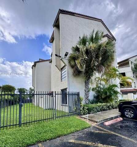 8933 SW 123rd Ct, Miami, FL 33186