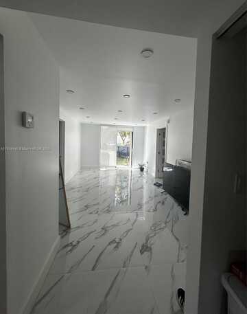 2055 SW 122nd Ave, Miami, FL 33175
