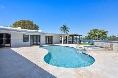 2531 NE 195th St, Aventura, FL 33180