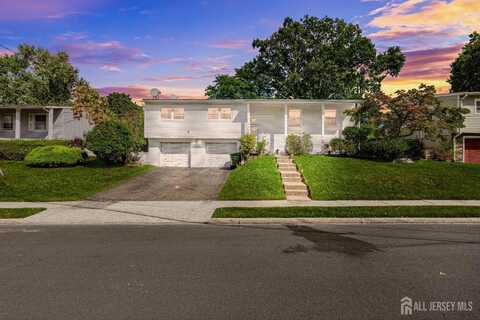 62 Harmon Road, Edison, NJ 08837