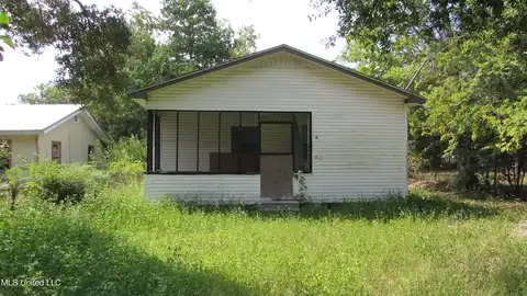 2811 Gulf Avenue, Gulfport, MS 39501