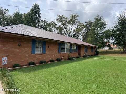 306 E Court Avenue, Mendenhall, MS 39114