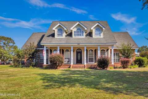 19241 Hunter Drive, Kiln, MS 39556
