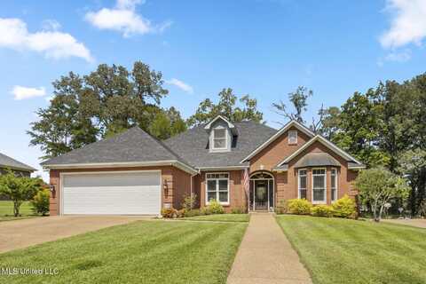 102 Park Place, Clinton, MS 39056