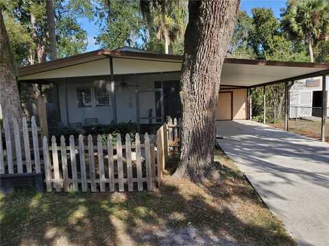 110 MAGNOLIA STREET, SATSUMA, FL 32189