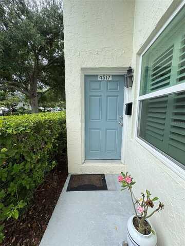 4517 W LA VILLA LANE, TAMPA, FL 33611