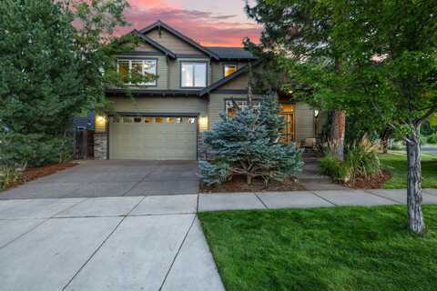 19601 Hollygrape Street, Bend, OR 97702
