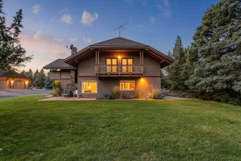 61235 Ward Road, Bend, OR 97702