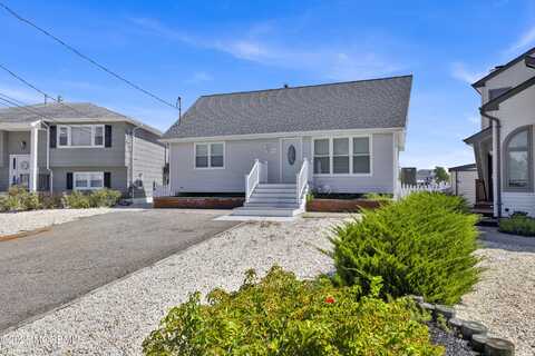 93 Mizzen Road, Brick, NJ 08723