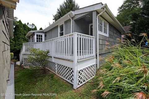 109 Valley Avenue, Highlands, NJ 07732