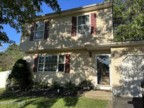 819 Constitution Drive, Brick, NJ 08724