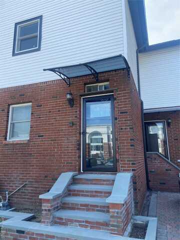 111 S Smith Street, Lindenhurst, NY 11757