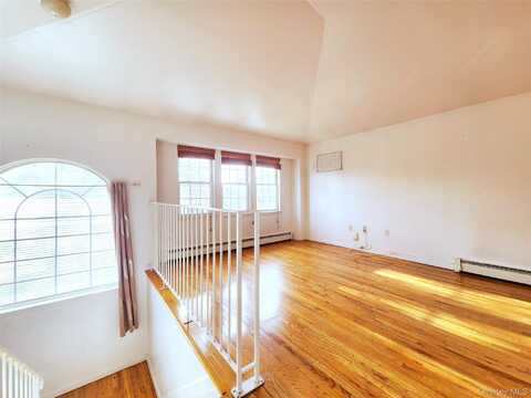 1516 Jarvis Avenue, Bronx, NY 10461