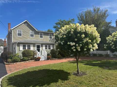 51 Furman Lane, Patchogue, NY 11772