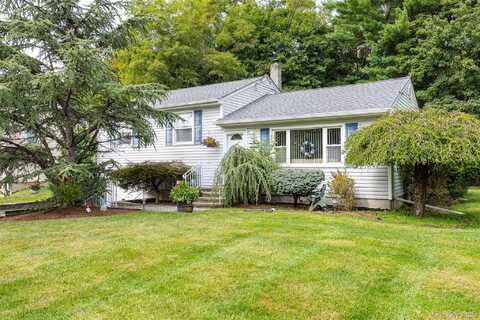26 Hampton Road, Poughkeepsie, NY 12603