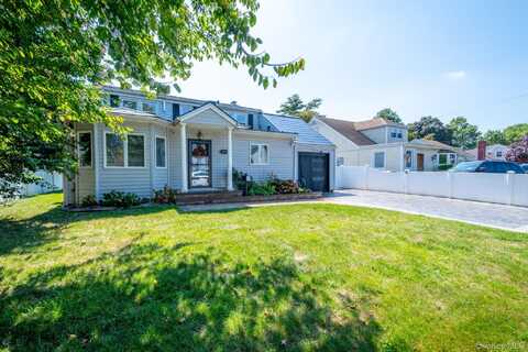 1020 Henhawk Road, Baldwin, NY 11510