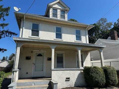 61 Nassau Avenue, Glen Cove, NY 11542