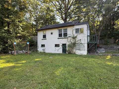 15 Waldron Terrace, Sloatsburg, NY 10974
