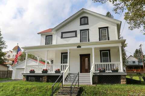 22 Dubois Street, Livingston Manor, NY 12758