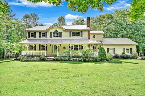 286 Pond Road, Wayne, ME 04284