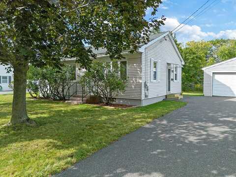 14 Marie Street, Winslow, ME 04901
