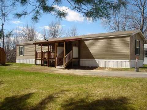5 K De Lane, Gorham, ME 04038